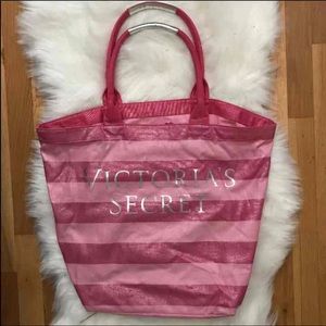 Victoria’s Secret beach bag